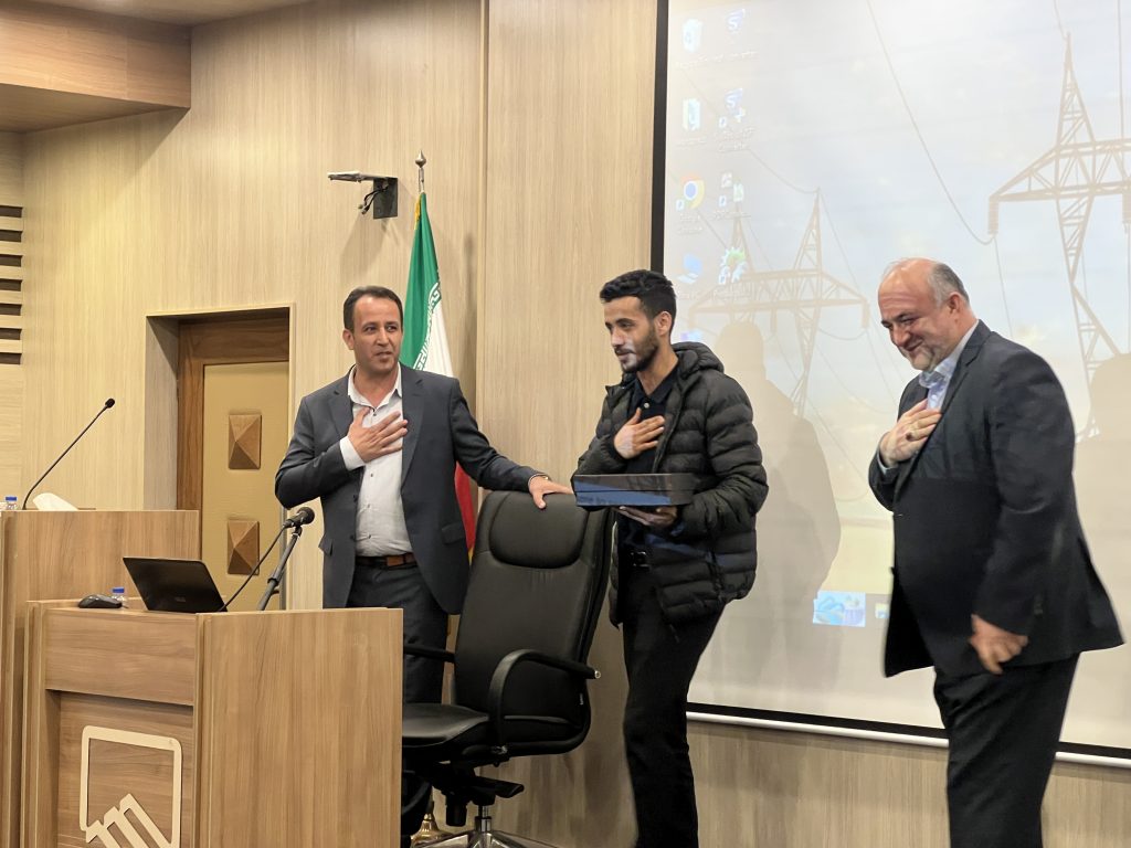 تجلیل از پیمانکاران برتر برق استان گیلان - 1